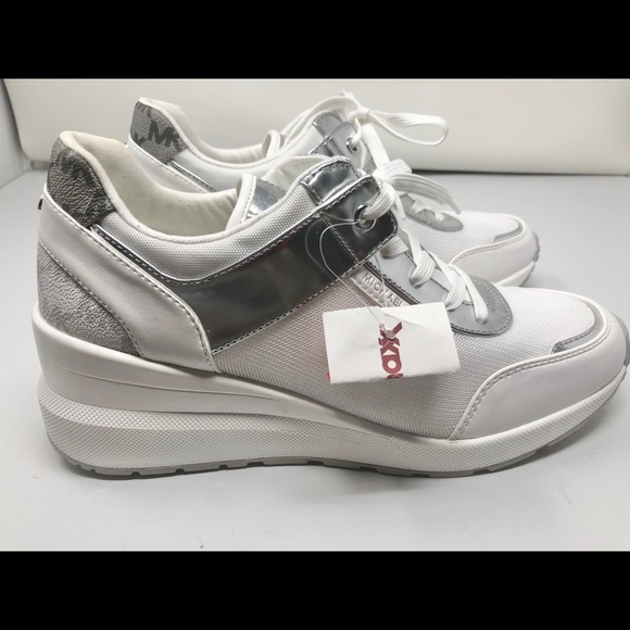 Michael Kors White/Silver Sneakers NWT - Picture 3 of 8
